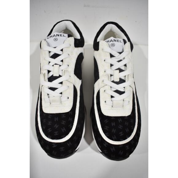 Chanel 22A Mens Black White Suede CC Logo Low Top Lace Up Trainer Sneaker 45 12 - Picture 7 of 11